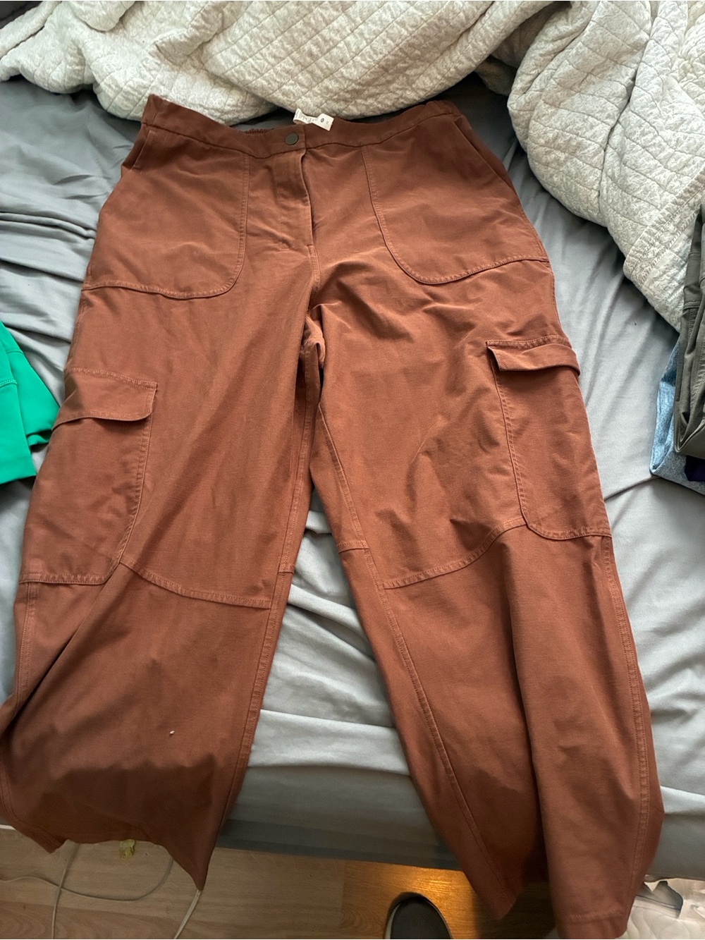 lululemon athletica Rust Brown Cargo barrel leg Pants